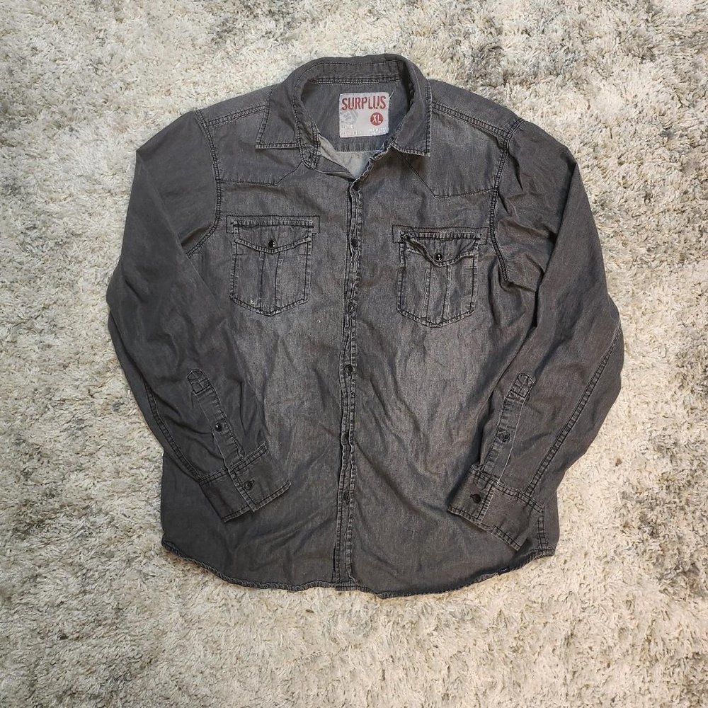 buttondown by surplus size xl!